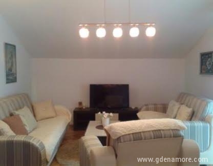 Leiligheter Plavsa, privat innkvartering i sted Risan, Montenegro